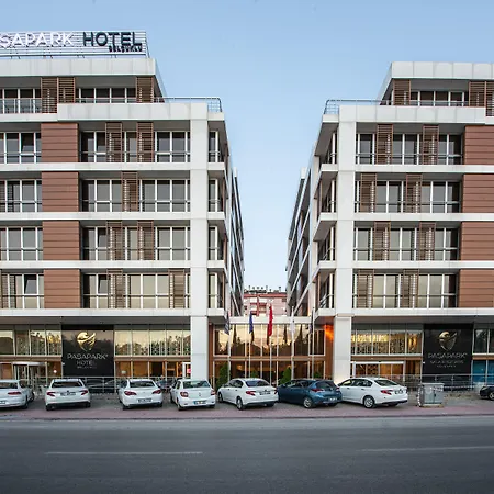 Ramada Encore By Wyndham Selcuklu