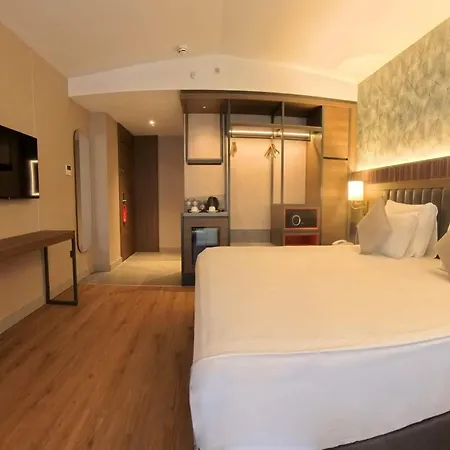Ramada Encore By Wyndham Selcuklu 3* Конья
