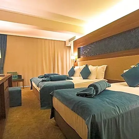Ramada Encore By Wyndham Selcuklu Отель 3*