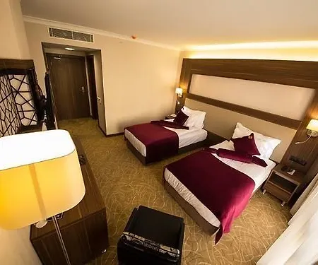 Hotel Ramada Encore By Wyndham Selcuklu