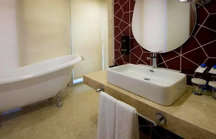 Pasapark Selcuklu מלון 3*